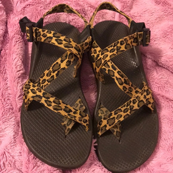 cheetah chacos